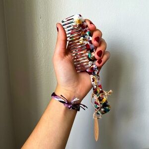 LOVEATTACK cellulose acetate hair comb 💜